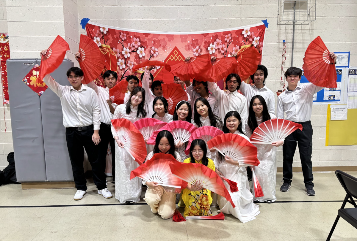 APIA club posing with their fans after their cultural dance performance. 