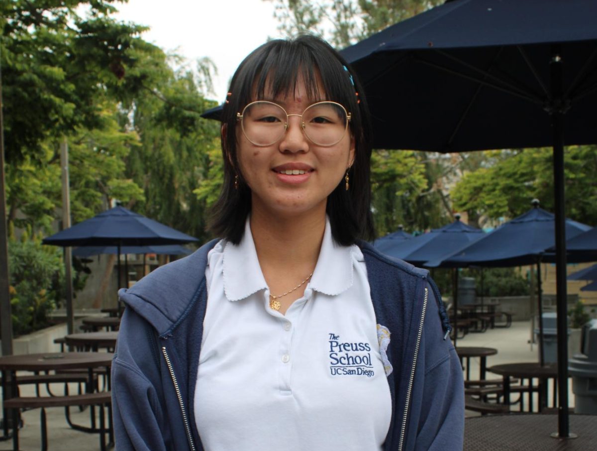 Senior Nini Tran